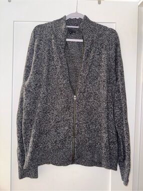 Theory Men’s XL Gray long sleeve Zip sweater